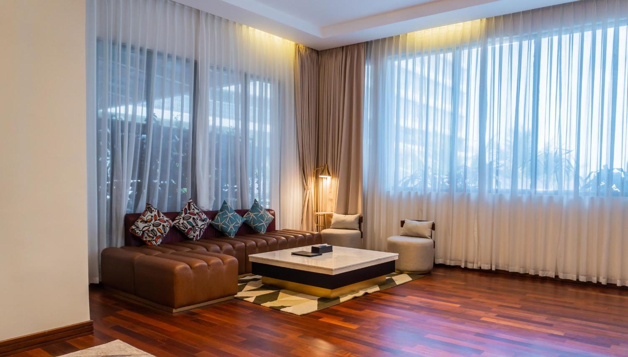 Hotel Grand Sunshine & Convention
