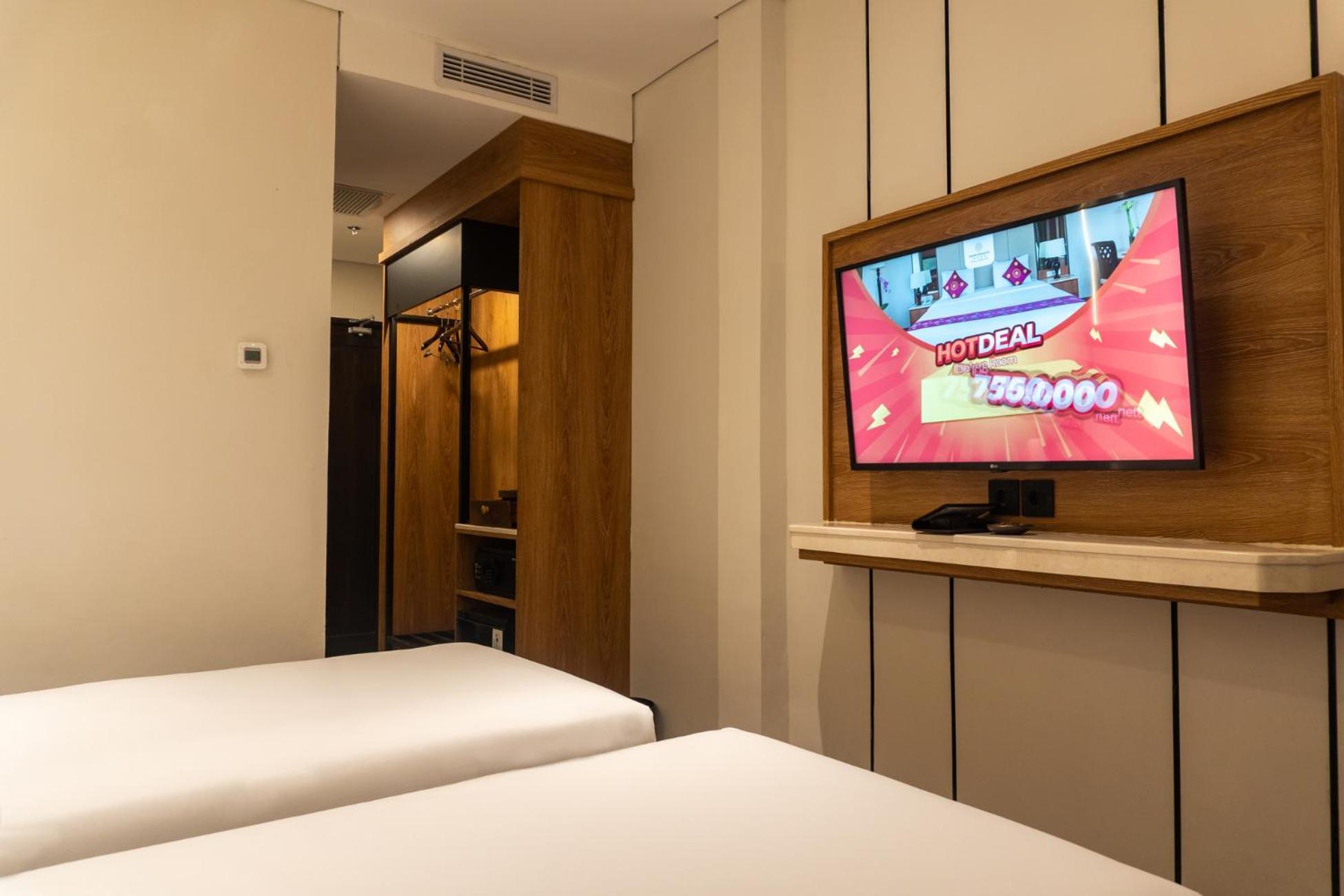 Hotel Grand Sunshine & Convention 4*