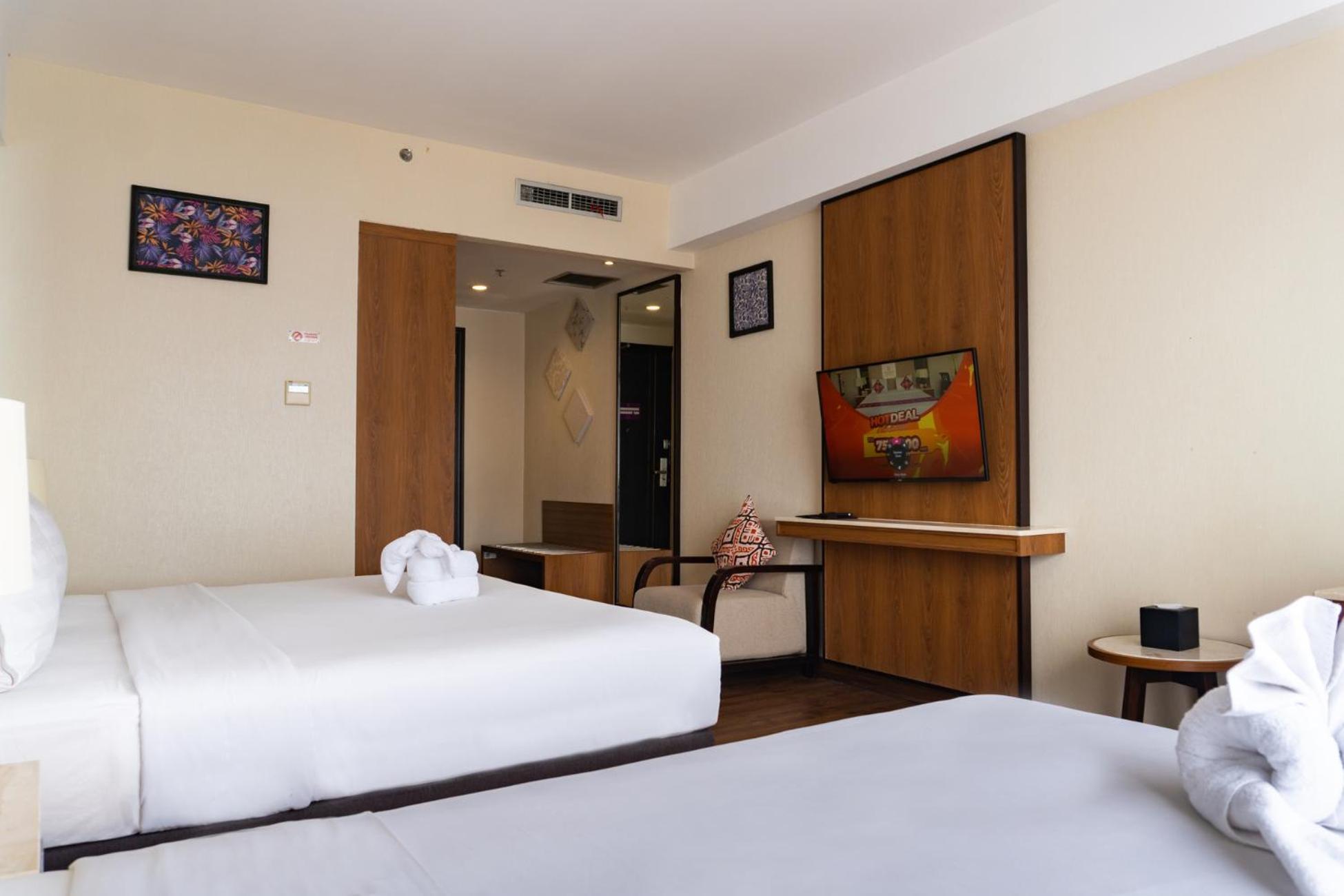 Hotel Grand Sunshine & Convention 4*